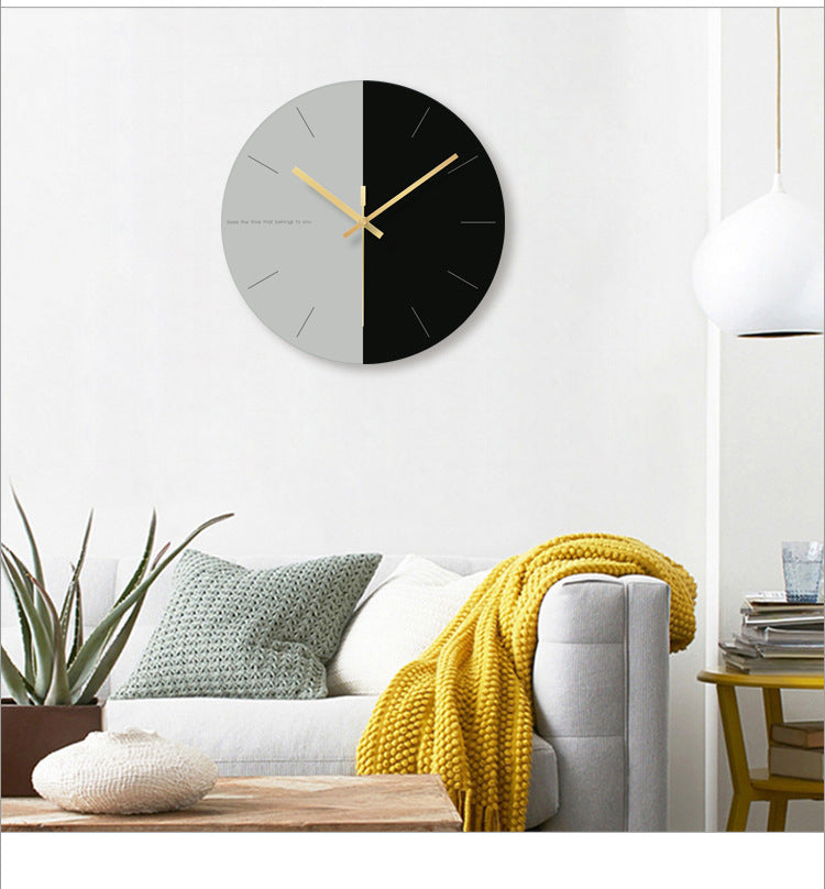 Sleek Glass Minimalist Clock