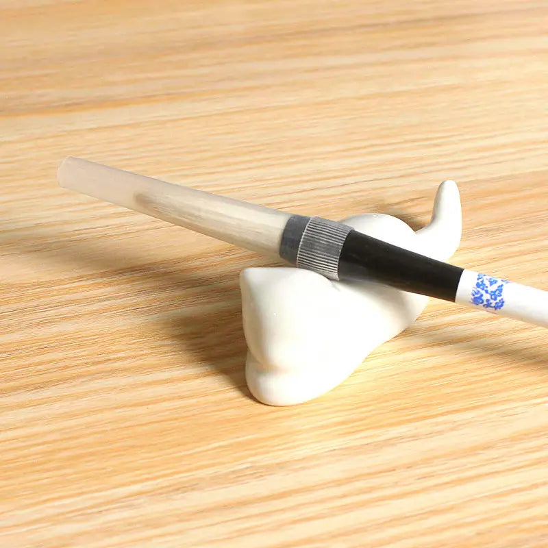 Cute Ceramic Cat Brush Holder for Office &amp; Dorm Decor