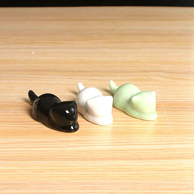 Cute Ceramic Cat Brush Holder for Office &amp; Dorm Decor